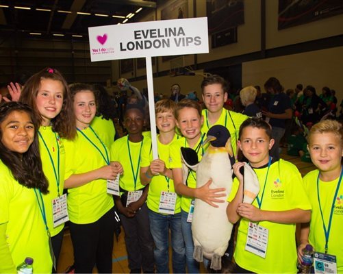 Young people from the Evelina London VIPs team getting ready for the British Transplant Games 2017